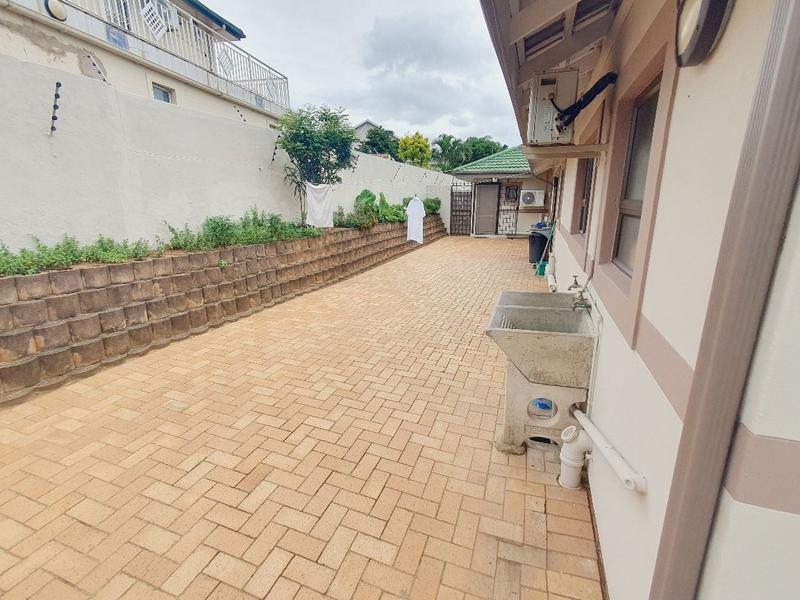 4 Bedroom Property for Sale in Somerset Park KwaZulu-Natal