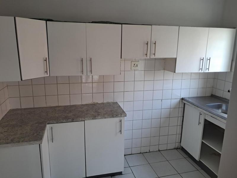 To Let 3 Bedroom Property for Rent in Overport KwaZulu-Natal