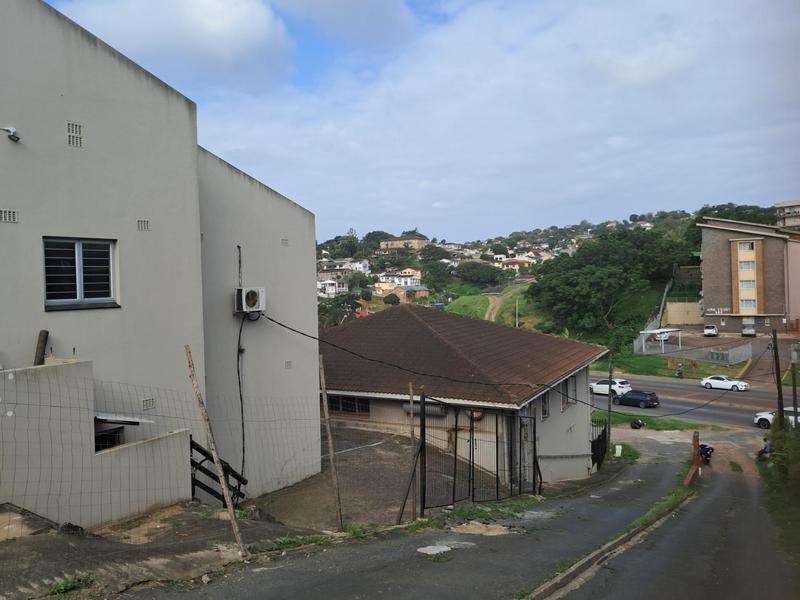 To Let 3 Bedroom Property for Rent in Overport KwaZulu-Natal