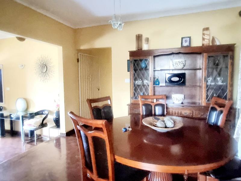 4 Bedroom Property for Sale in Montclair KwaZulu-Natal