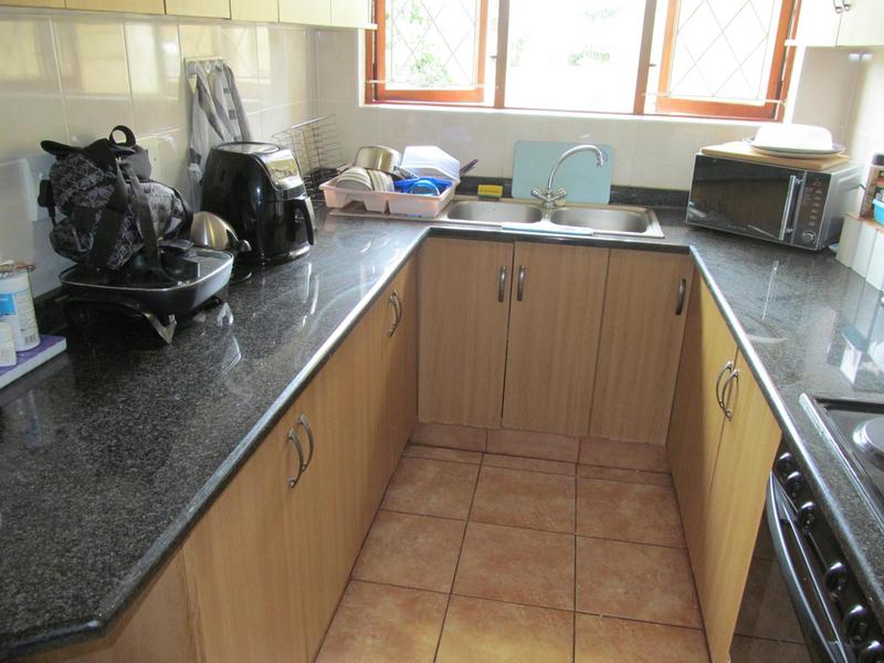 2 Bedroom Property for Sale in Umtentweni KwaZulu-Natal