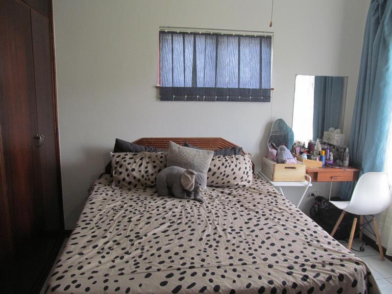 2 Bedroom Property for Sale in Umtentweni KwaZulu-Natal