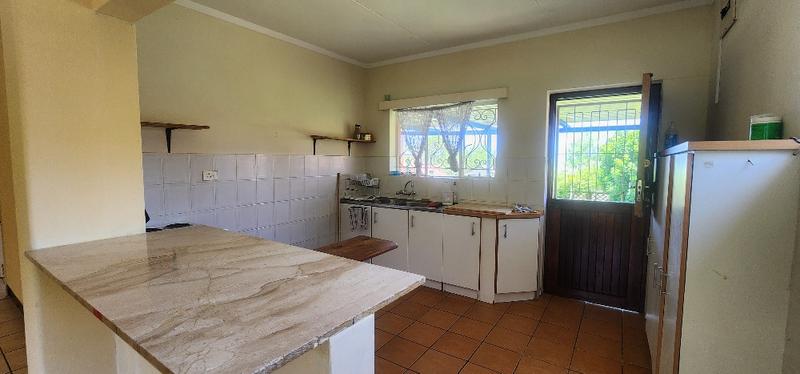 To Let 3 Bedroom Property for Rent in Saiccor Village KwaZulu-Natal