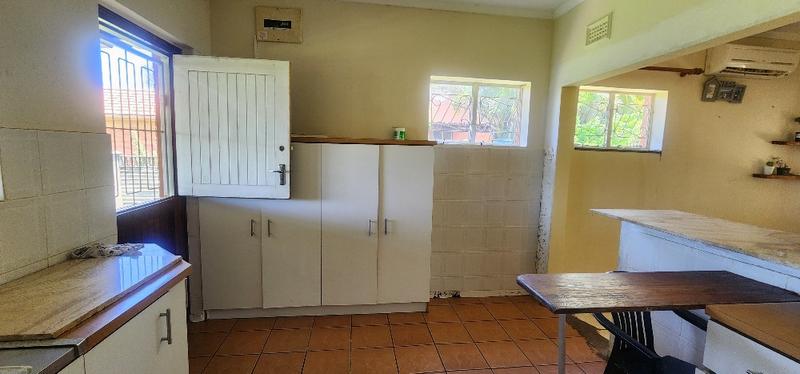 To Let 3 Bedroom Property for Rent in Saiccor Village KwaZulu-Natal