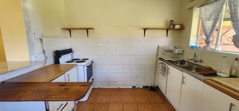 To Let 3 Bedroom Property for Rent in Saiccor Village KwaZulu-Natal