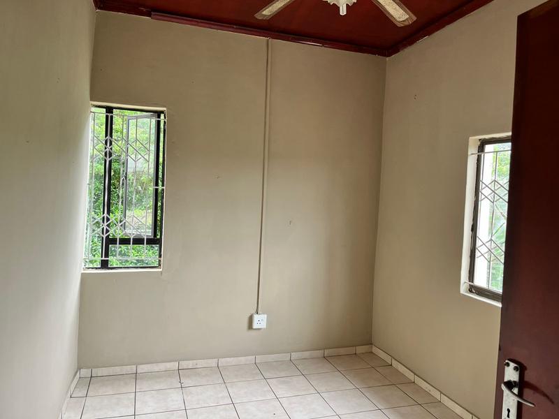 To Let 2 Bedroom Property for Rent in Malvern KwaZulu-Natal