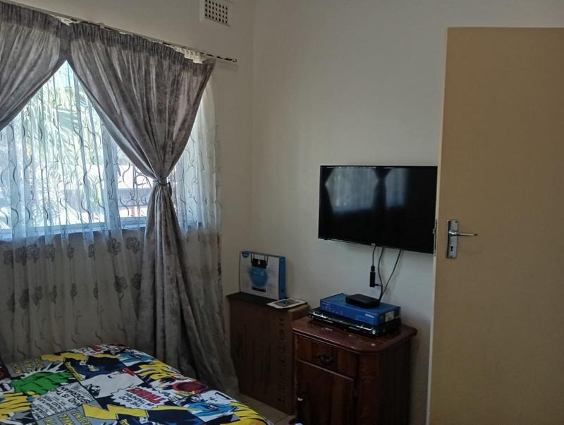 To Let 2 Bedroom Property for Rent in Pinetown KwaZulu-Natal