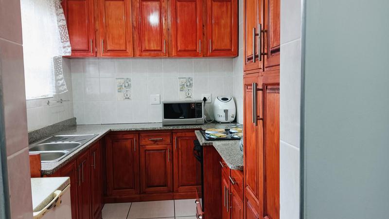 2 Bedroom Property for Sale in Pinetown KwaZulu-Natal