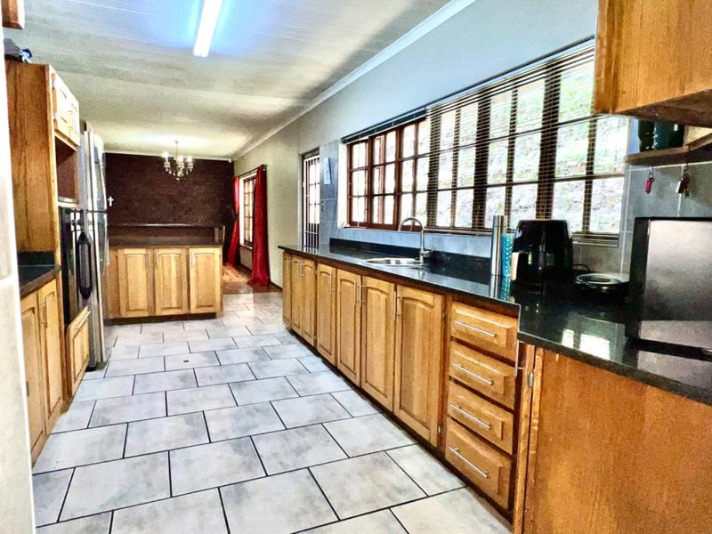 4 Bedroom Property for Sale in Clarendon KwaZulu-Natal