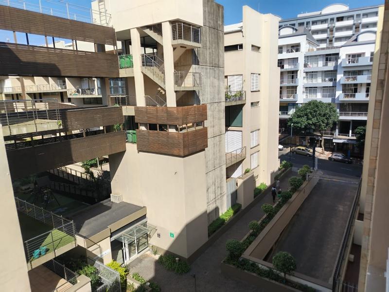 To Let 2 Bedroom Property for Rent in Umhlanga Ridge KwaZulu-Natal