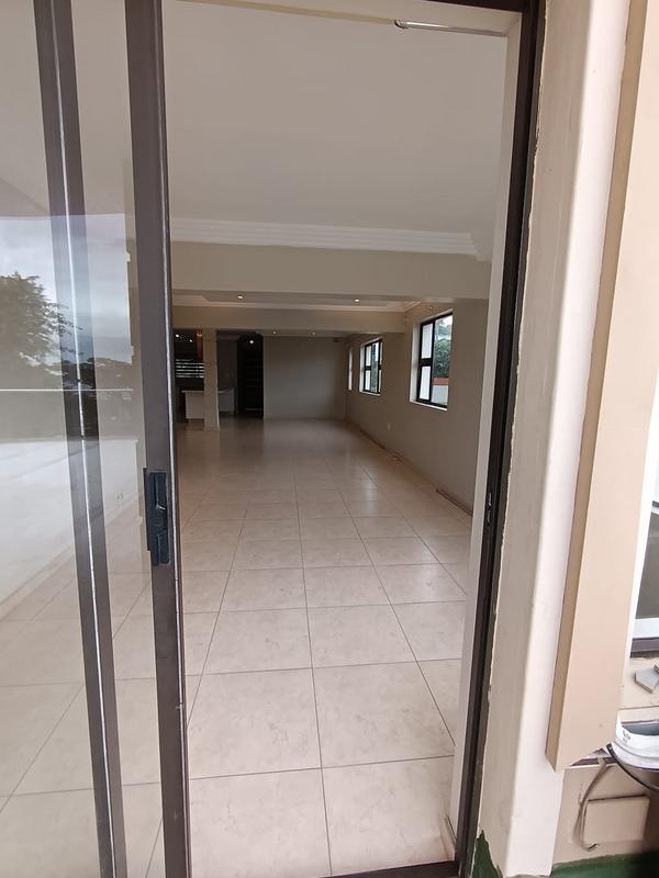 To Let commercial Property for Rent in Umhlanga Ridge KwaZulu-Natal