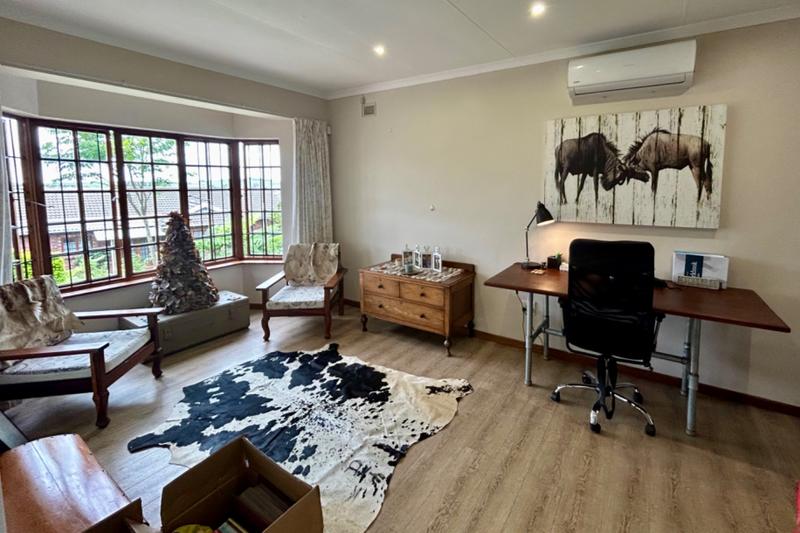 4 Bedroom Property for Sale in Hilton Gardens KwaZulu-Natal