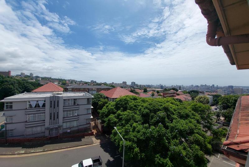 2 Bedroom Property for Sale in Glenwood KwaZulu-Natal