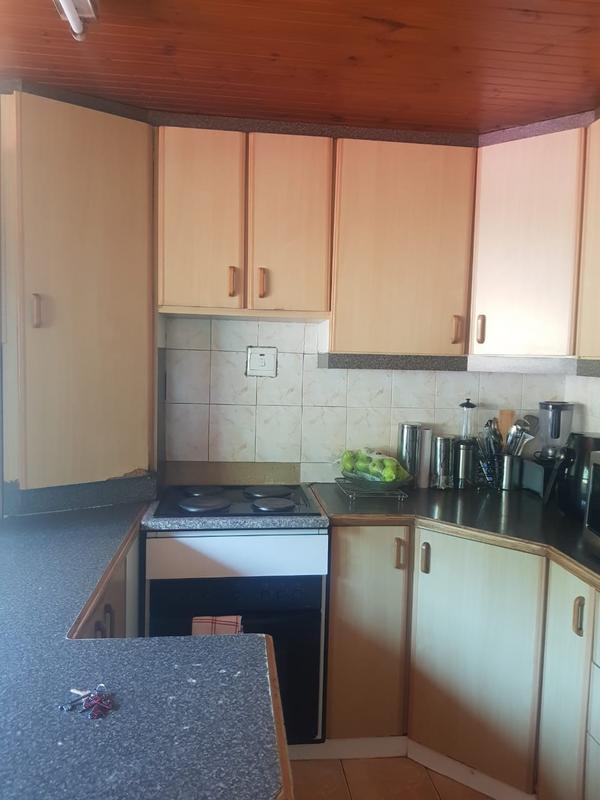 2 Bedroom Property for Sale in Stonebridge KwaZulu-Natal