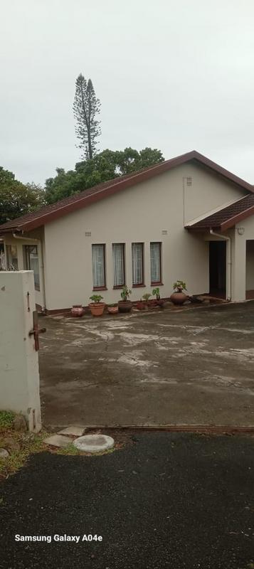 To Let 3 Bedroom Property for Rent in Margate KwaZulu-Natal