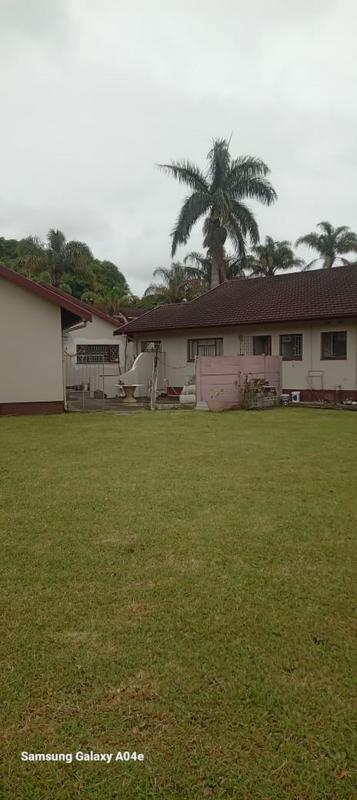 To Let 3 Bedroom Property for Rent in Margate KwaZulu-Natal