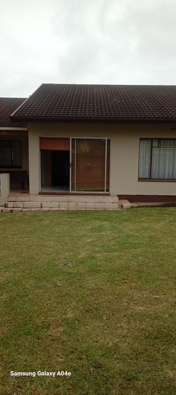 To Let 3 Bedroom Property for Rent in Margate KwaZulu-Natal