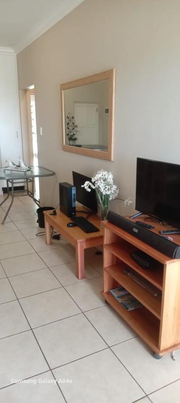 2 Bedroom Property for Sale in Margate KwaZulu-Natal