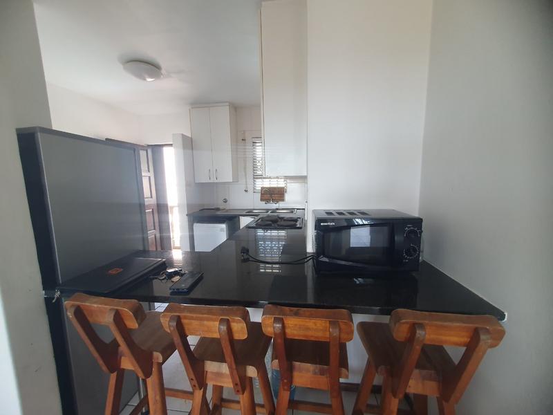 To Let 2 Bedroom Property for Rent in St Michaels On Sea KwaZulu-Natal