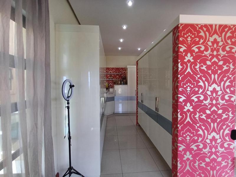 4 Bedroom Property for Sale in Umhlanga Ridge KwaZulu-Natal