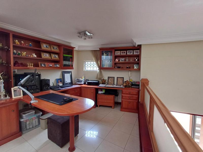 4 Bedroom Property for Sale in Umhlanga Ridge KwaZulu-Natal