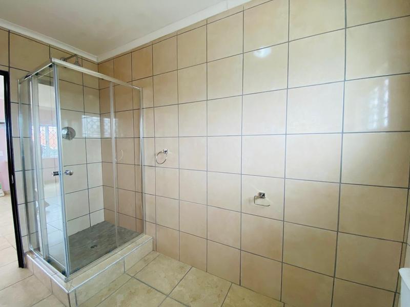 To Let 2 Bedroom Property for Rent in Escombe KwaZulu-Natal