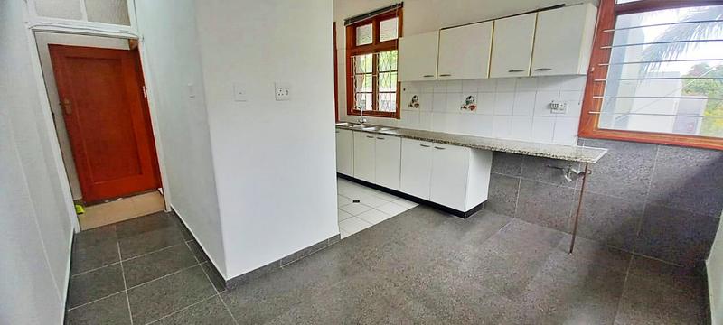 2 Bedroom Property for Sale in Glenwood KwaZulu-Natal