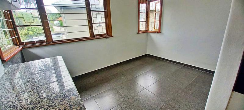 2 Bedroom Property for Sale in Glenwood KwaZulu-Natal