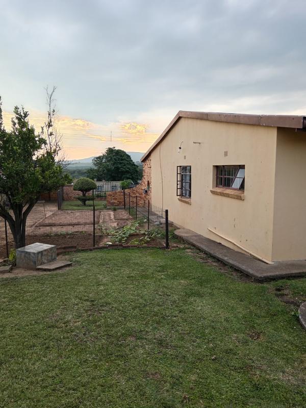 To Let 1 Bedroom Property for Rent in Glencoe KwaZulu-Natal