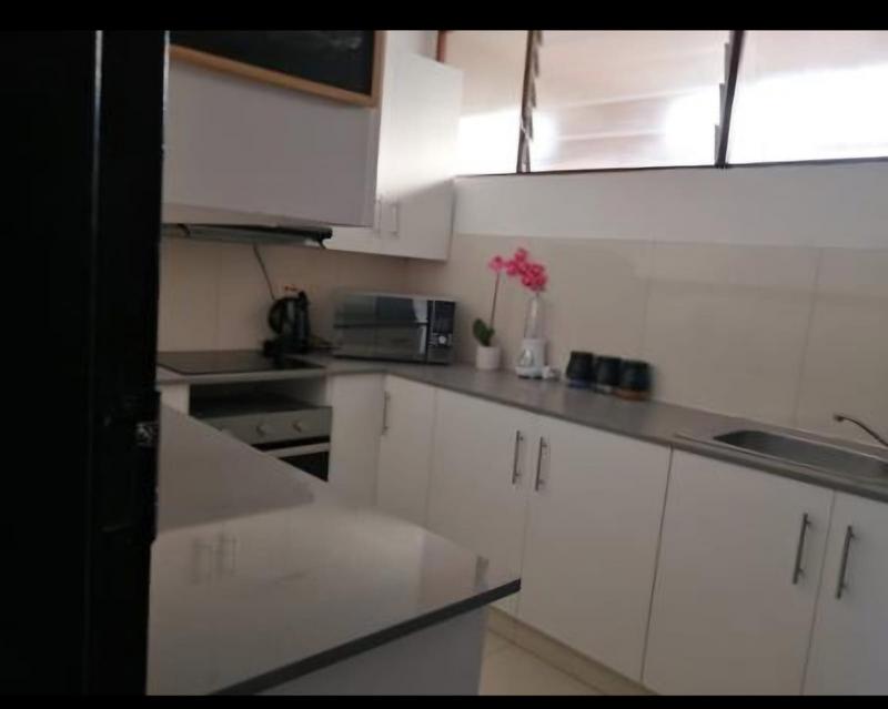 1 Bedroom Property for Sale in Amanzimtoti KwaZulu-Natal