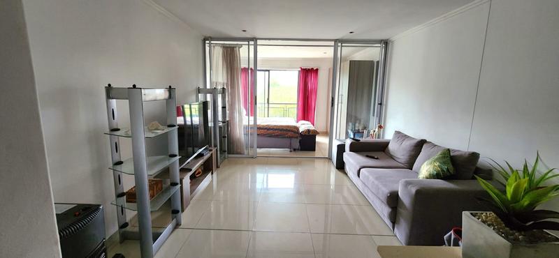 1 Bedroom Property for Sale in Umhlanga Ridge KwaZulu-Natal