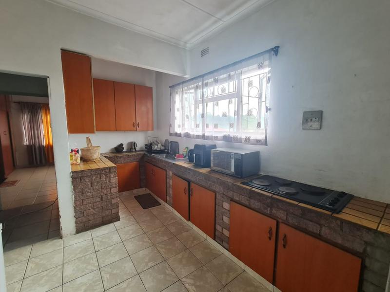 3 Bedroom Property for Sale in Queensburgh KwaZulu-Natal