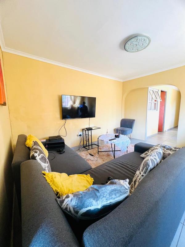 To Let 2 Bedroom Property for Rent in Morningside KwaZulu-Natal