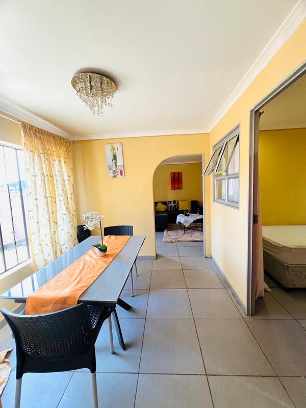 To Let 2 Bedroom Property for Rent in Morningside KwaZulu-Natal