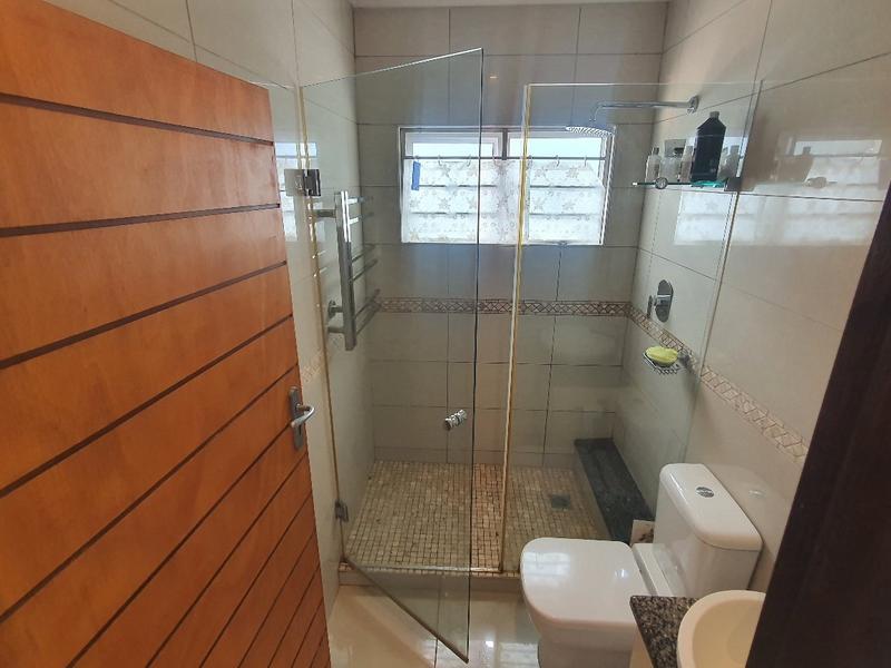 2 Bedroom Property for Sale in Umhlanga KwaZulu-Natal