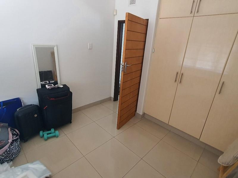 2 Bedroom Property for Sale in Umhlanga KwaZulu-Natal