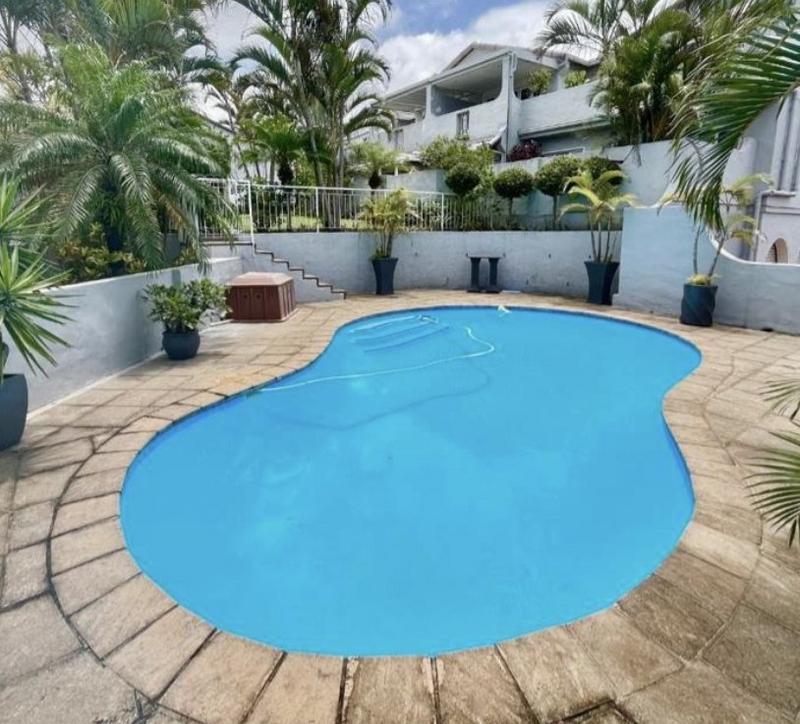 2 Bedroom Property for Sale in Umhlanga KwaZulu-Natal