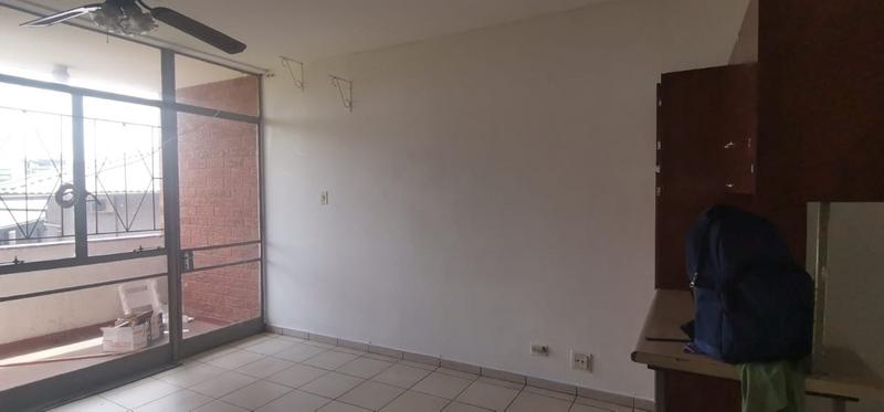 To Let 1 Bedroom Property for Rent in Empangeni Central KwaZulu-Natal