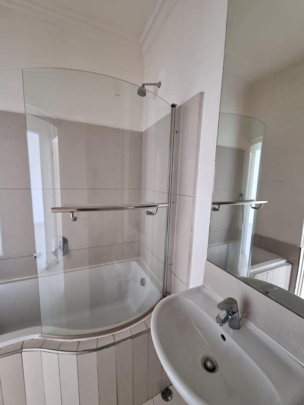 To Let 2 Bedroom Property for Rent in Umhlanga Ridge KwaZulu-Natal