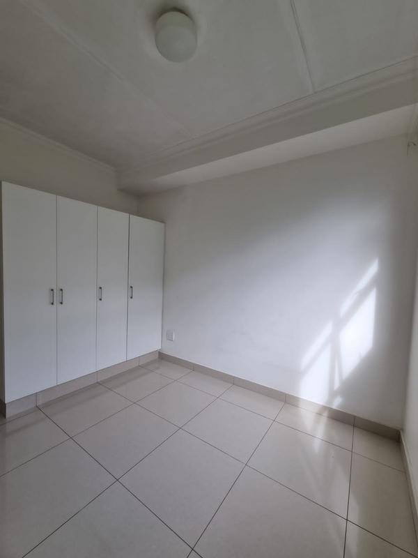 To Let 2 Bedroom Property for Rent in Umhlanga Ridge KwaZulu-Natal
