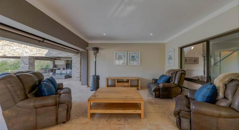 6 Bedroom Property for Sale in Izinga Estate KwaZulu-Natal