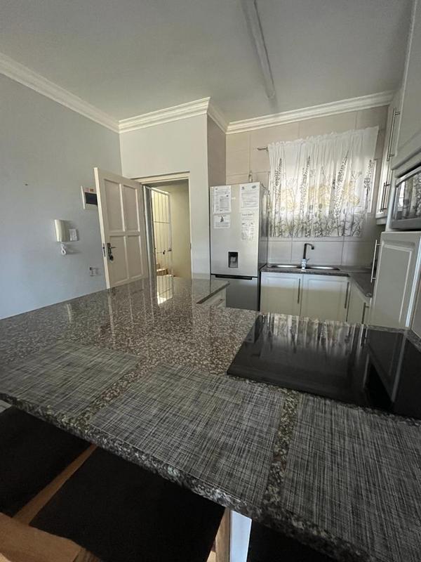 To Let 2 Bedroom Property for Rent in Margate KwaZulu-Natal