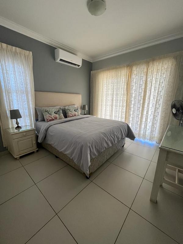 To Let 2 Bedroom Property for Rent in Margate KwaZulu-Natal