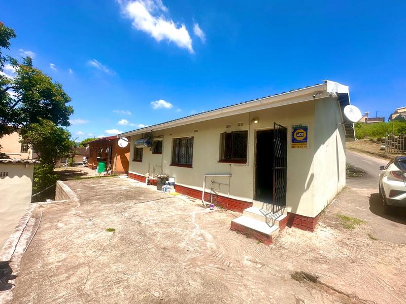 3 Bedroom Property for Sale in Kwandengezi KwaZulu-Natal