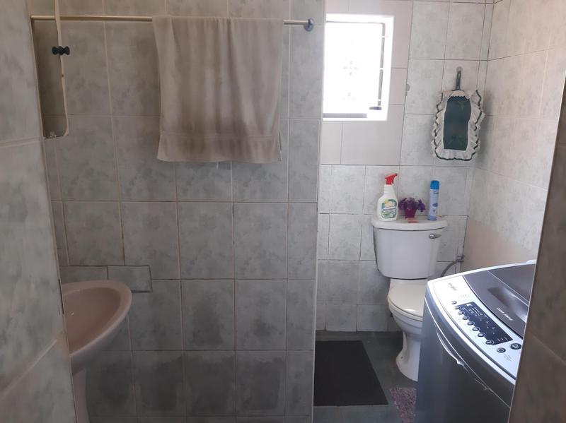 3 Bedroom Property for Sale in Umzinto KwaZulu-Natal