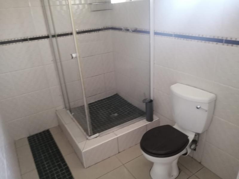 To Let 2 Bedroom Property for Rent in Bluff KwaZulu-Natal