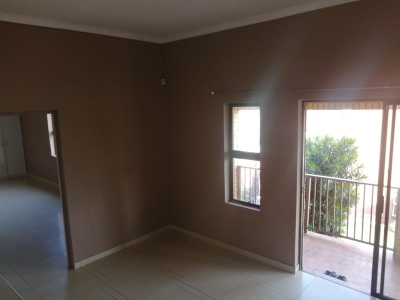 To Let 2 Bedroom Property for Rent in Bluff KwaZulu-Natal