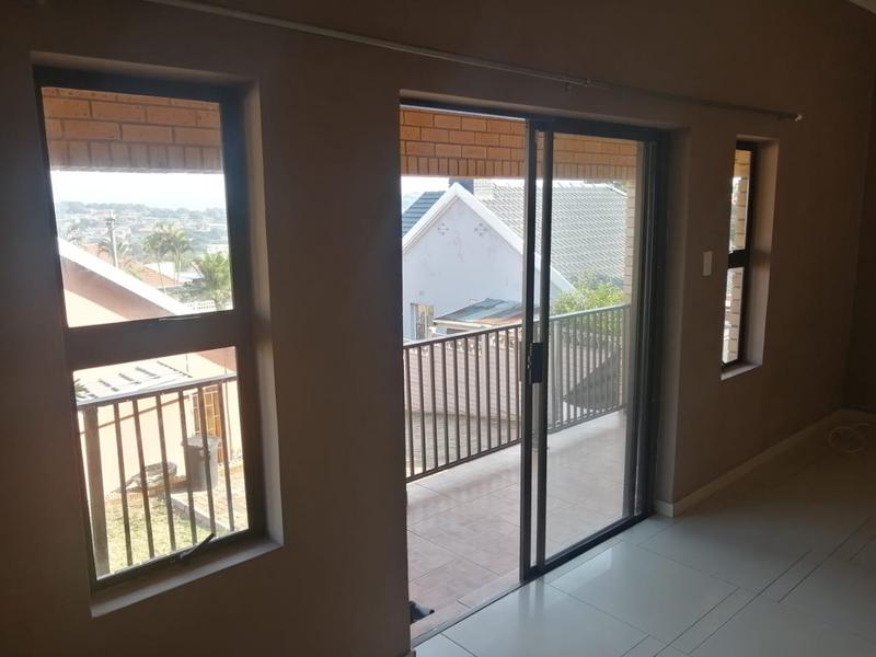 To Let 2 Bedroom Property for Rent in Bluff KwaZulu-Natal