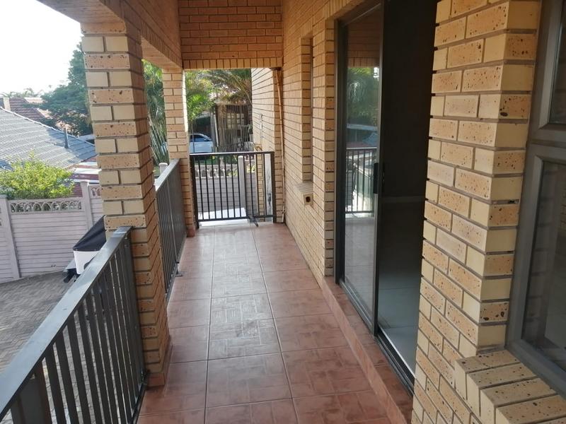 To Let 2 Bedroom Property for Rent in Bluff KwaZulu-Natal