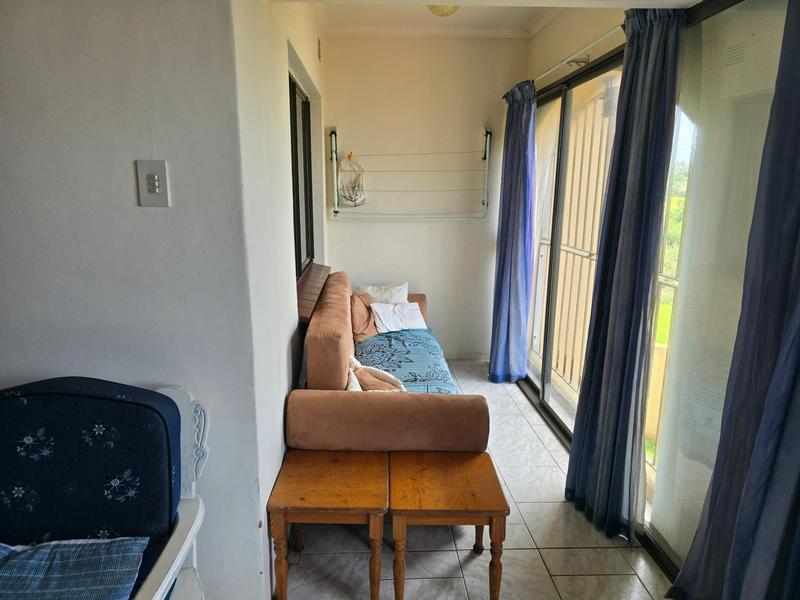 2 Bedroom Property for Sale in Winklespruit KwaZulu-Natal